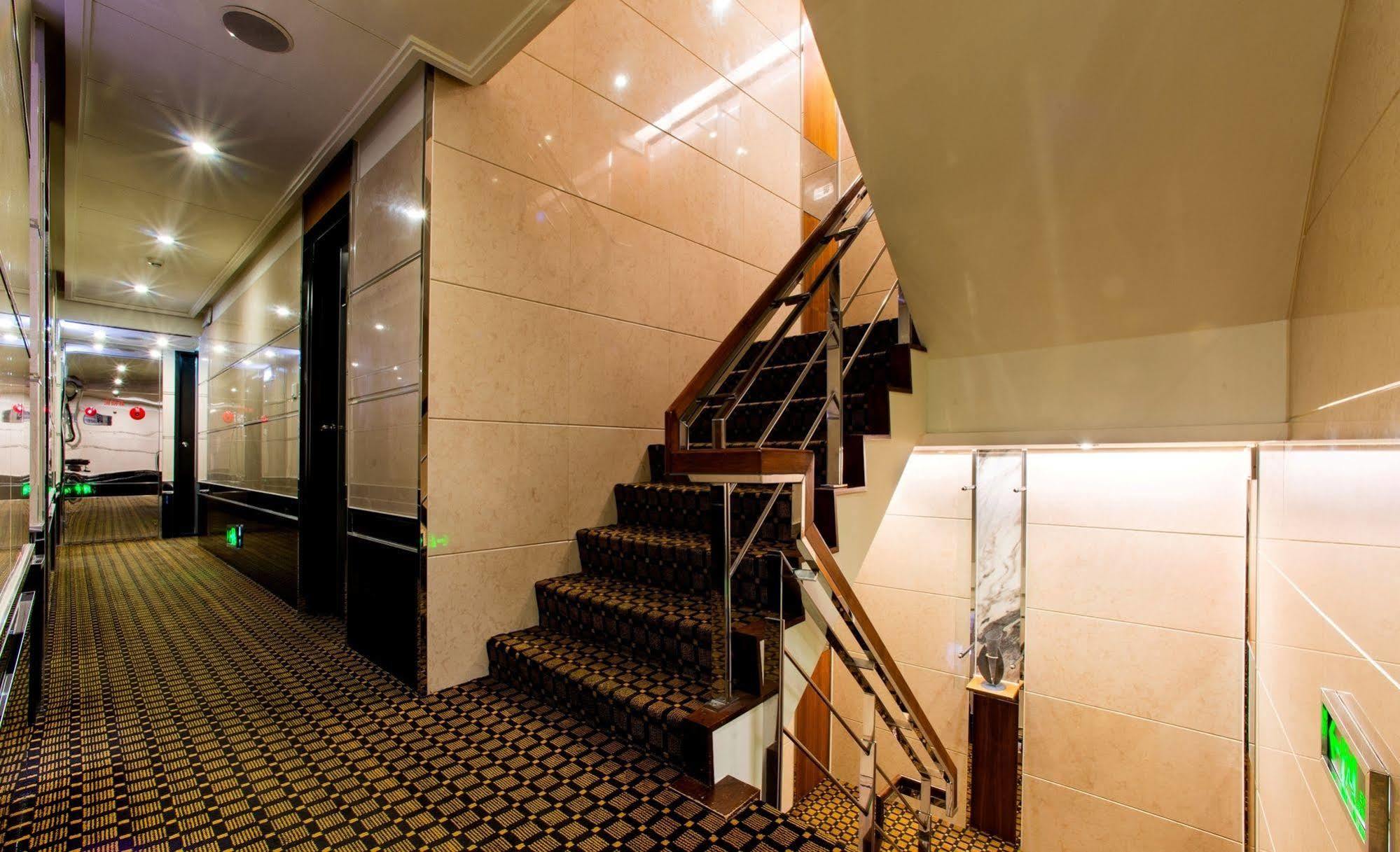 Kao Yuan Hotel - Zhong Shan Taichung Exterior photo